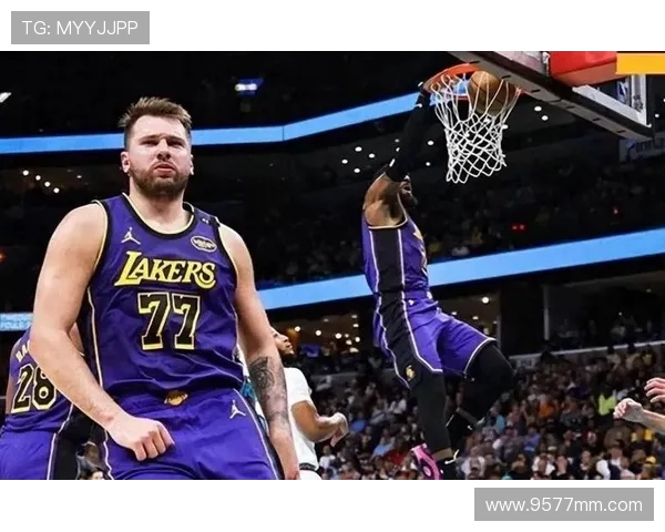 湖人队在2024年休赛期的引援策略是否有助于重返争冠行列